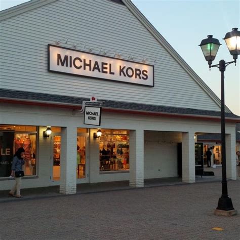 michael kors gonzales la